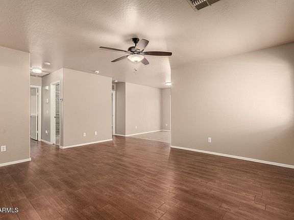 3rd image of 7917 W NAPOLI Street