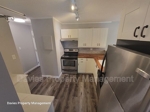 3rd image of 10545 Saskatchewan Dr NW #316