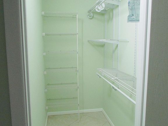 5th image of 236 Newport Dr #O1-1