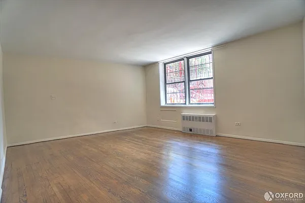 Rented by Oxford Property Group | media 20