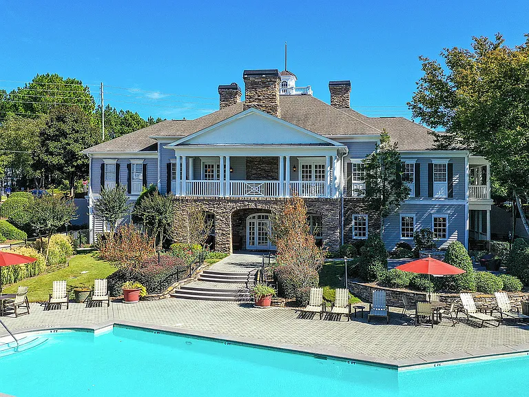 Crestmark- Pool