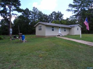 1553 Tidmore Bend Rd, Gadsden, AL 35901