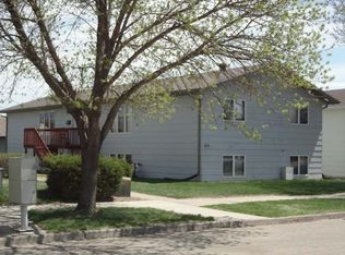 313 N 1st St, Bismarck, ND 58501
