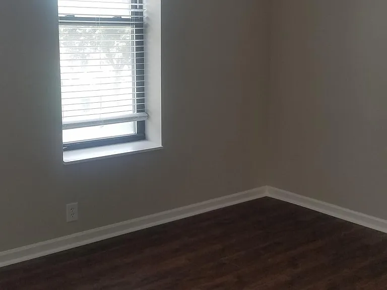2320 S Grand Blvd #200 — Photo 6