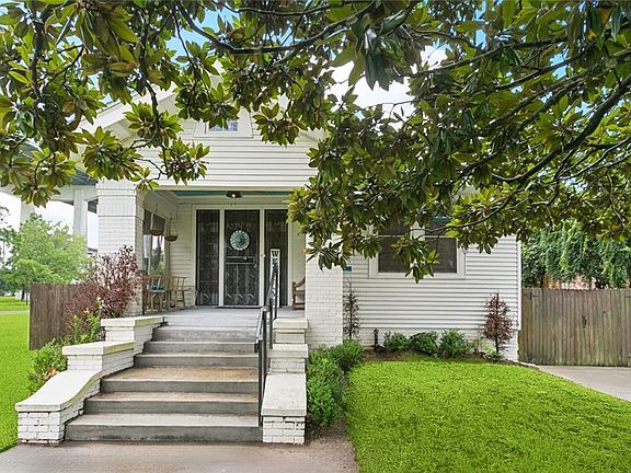 2nd image of 1615 Bodenger Blvd