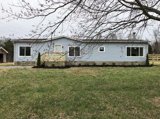 1784 Mosley Ferry Rd, Chapmansboro, TN 37035