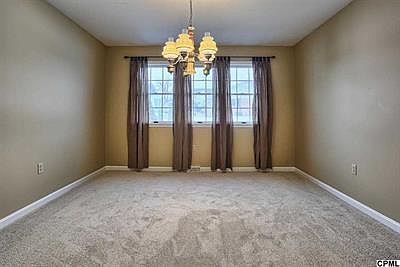 4th image of 2 Fairway Dr