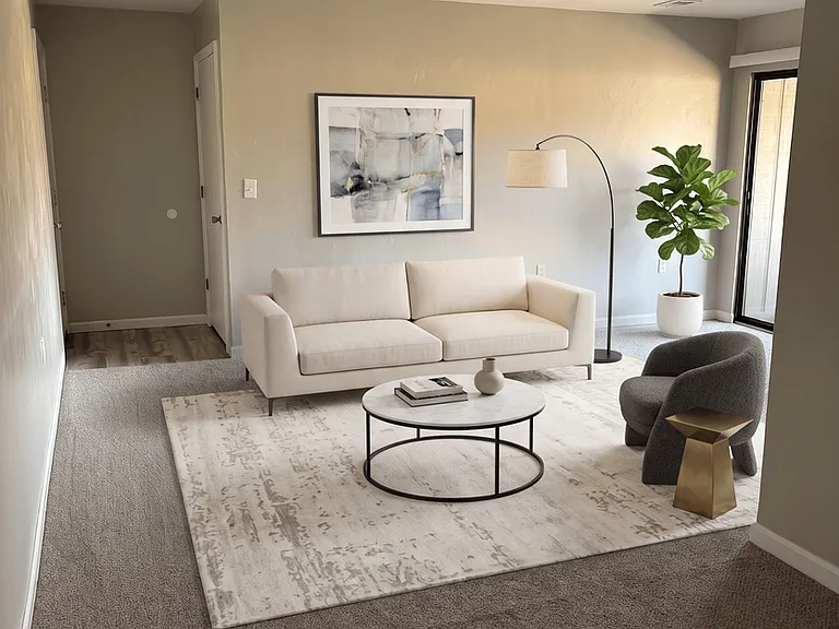 The Oaks Apartments — Photo 16