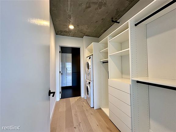 5th image of 960 Market St #1123