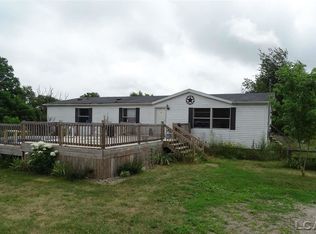 18275 Lewis Rd, Cement City, MI 49233