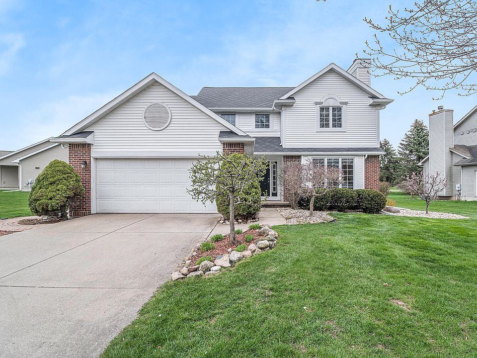 1st image of 106 Kensington Cir