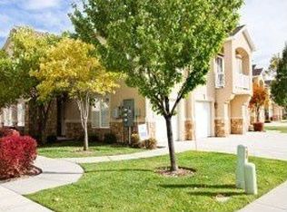 7107 Brittany Town Dr, West Jordan, UT 84084