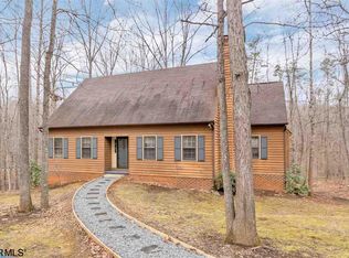 1130 Trillium Rd, Earlysville, VA 22936