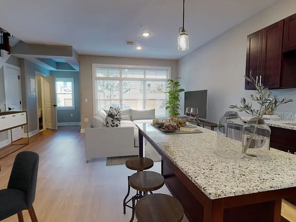 5th image of 18 Lofts Way #289ab38b3