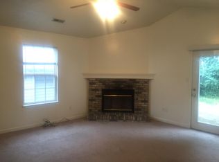 640 Hugging Bear Ln, Lexington, KY 40509