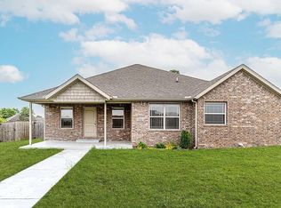 3104 SW Featherston Rd, Bentonville, AR 72713