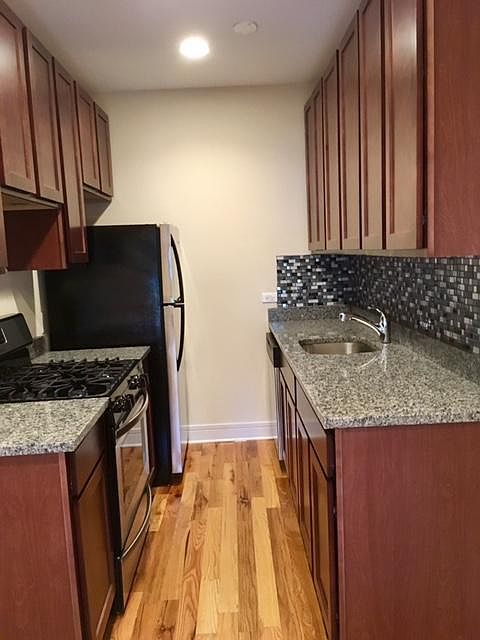 1st image of 4633 N Paulina St