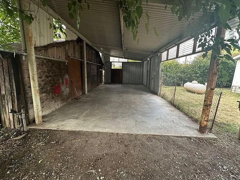 3959 Cartwright St — Photo 12