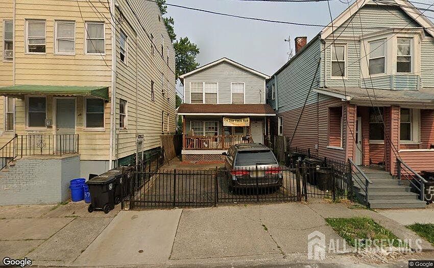 1st image of 47 Norwood St