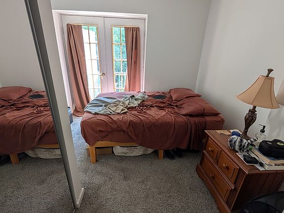 4th image of 4700 Alden Ave #J