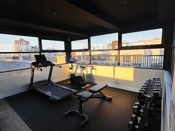 525 Union Avenue image 10 of 14