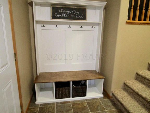 3rd image of 3562 8th St E