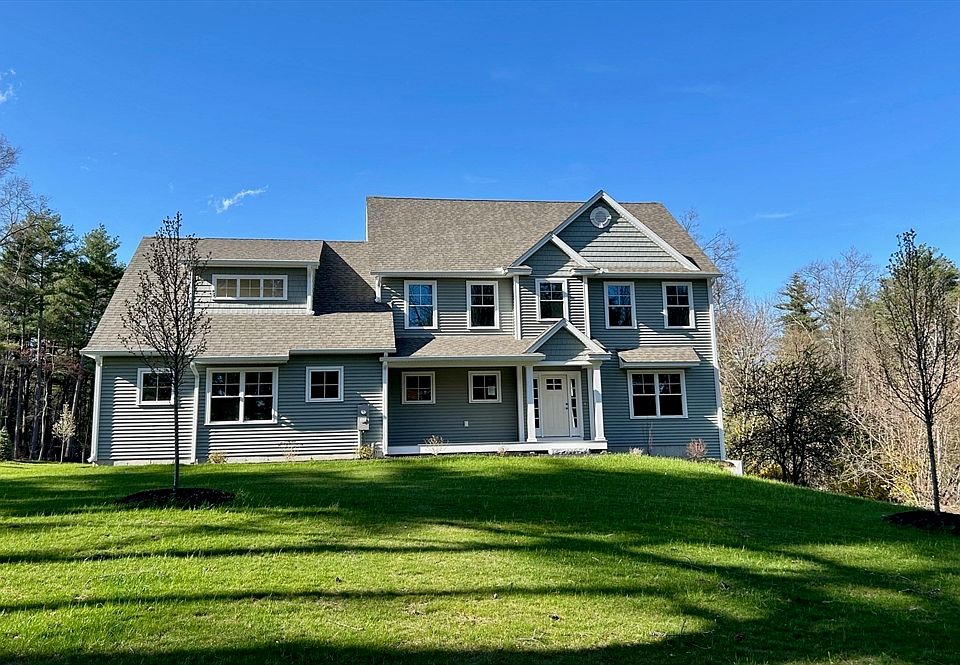 1st image of 15 Bartlett Ave