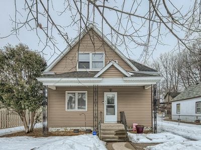 647 Hall Ave, Saint Paul, MN, 55107