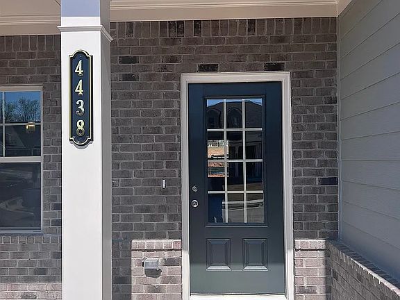 2nd image of 4438 Chestnut Oak Way