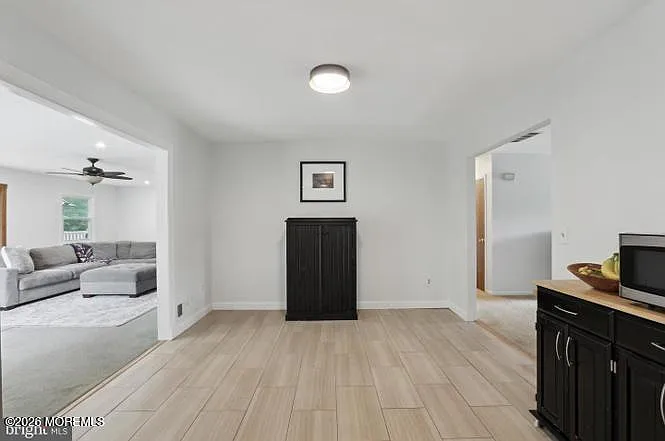 14 Virginia Dr — Photo 6