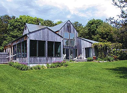 3rd image of 23 Farm Ln