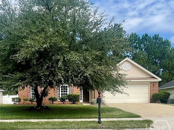 3rd image of 128 Arbor Village Drive