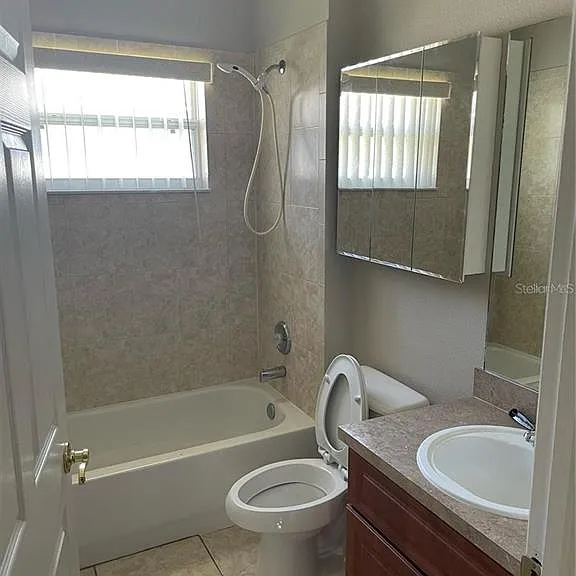 178 Aurelia Ct — Photo 4