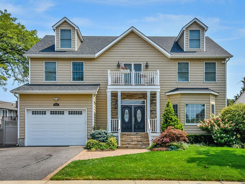 1st image of 954 Glenridge Ave