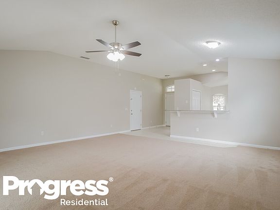 4th image of 584 Prosperity Lake Dr