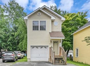 226 Robinson Ave, Newburgh, NY 12550