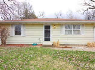 2008 N Northcrest Dr, Peoria, IL