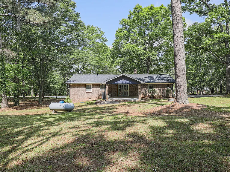 1150 Bell Rd — Photo 28