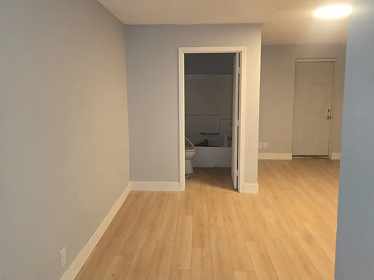 423 State St #1 — Photo 16