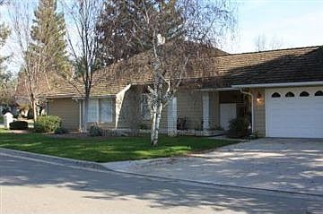 3rd image of 845 E Foxhill Dr