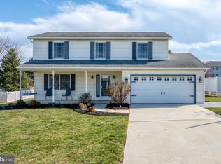 34 Royal Palm Dr, Mechanicsburg, PA 17050