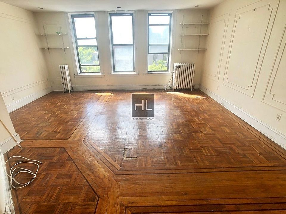 1st image of 643 Vanderbilt Ave APT 3
