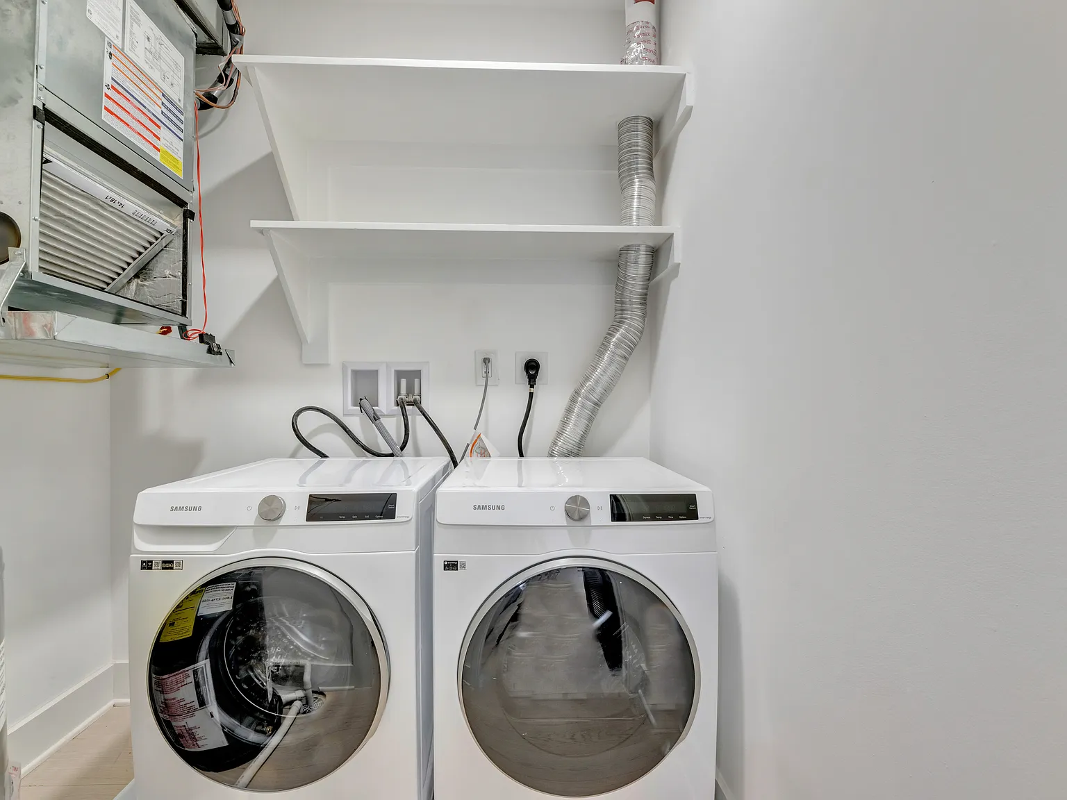 1 bed, 547 sqft, $1,700 — Photo 4