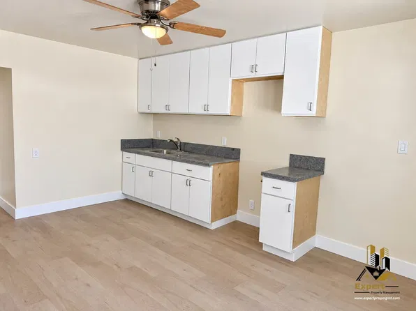 517 E St, Roseville, CA 95678