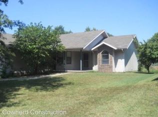 2651 W Vincent St, Springfield, MO 65810