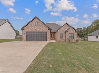 3202 Fairview Rd, Paragould, AR 72450