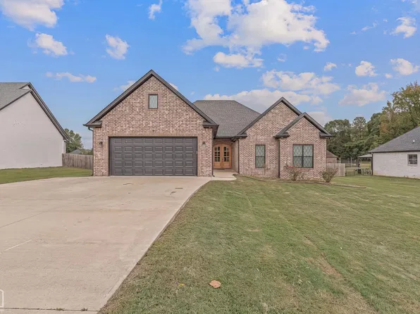 3202 Fairview Rd, Paragould, AR 72450