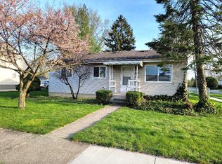 8404 Busko Ave, Warren, MI 48093