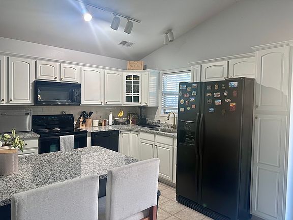 4th image of 192 Black Water Ln