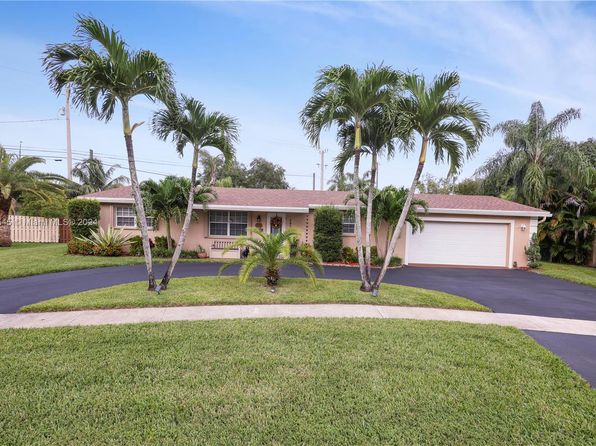 4900 SW 88th Ter, Cooper City, FL 33328